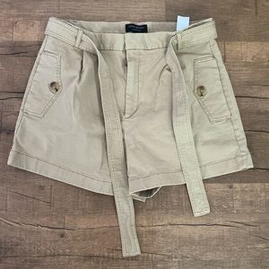 Women’s Banana Republic Authentic Chino Shorts Khaki